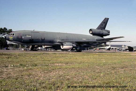 USAF 2 BW McDonnell Douglas KC-10A Extender 85-0034 (1991)