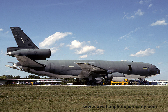 USAF 2 BW McDonnell Douglas KC-10A Extender 86-0027 (1991)