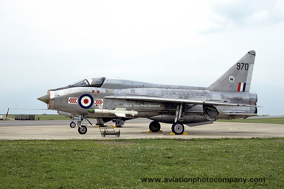 RAF 226 OCU 65 Squadron English Electric Lightning T.4 XM970 (1971)