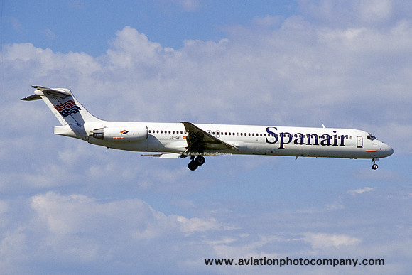 Spanair McDonnell Douglas MD-83 EC-GVI (2002)