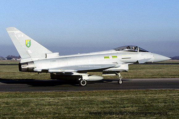 RAF 3 Squadron BAE Typhoon F.2 ZJ919/QO-W (2007)