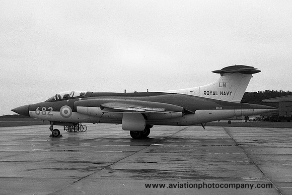 Royal Navy 700Z Squadron Blackburn Buccaneer S.1 XK533/LM682 (1962)