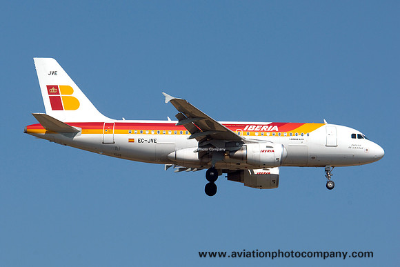 Iberia Airbus A319-111 EC-JVE (2007)
