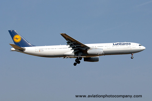 Lufthansa Airbus A330-343 D-AIKH (2007)