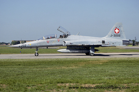 Swiss Air Force Northrp F-5F Tiger J-3202 91994)