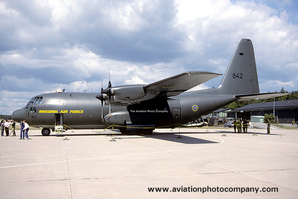 Swedish Air Force F7 Lockheed C-130H (Tp84) Hercules 84002/842 at Ronneby (1994)