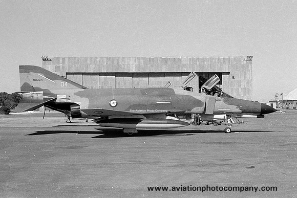 RAAF 6 Squadron McDonnell F-4E Phantom 90304 (1972)
