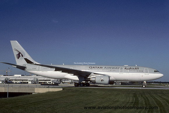 Qatar Airways Airbus A330-203 A7-ACA (2002)