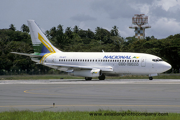 Nacional Transportes Aéreos Boeing 737-2K9 PR-NCT (2002)