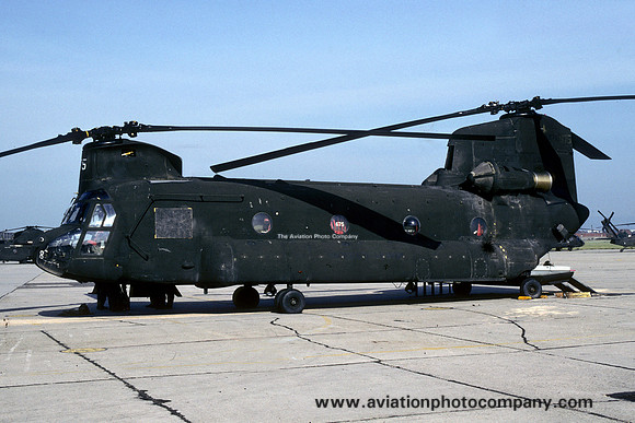 US Army Vertol CH-47D Chinook 86-1675 (1991)