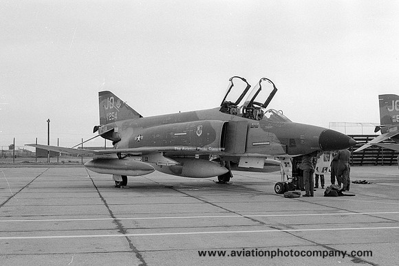 USAF 363 TRW McDonnell RF-4C Phantom 71-0254/JO (1979)