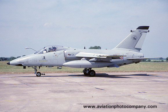 Italian Air Force 2 Stormo Aeritalia AMX MM7153/2-16 (1994)