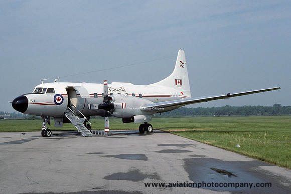 Canadian Air Force 412 Squadron Canadair CL-66B Cosmopolitan (CC-109) 109151 (1994)
