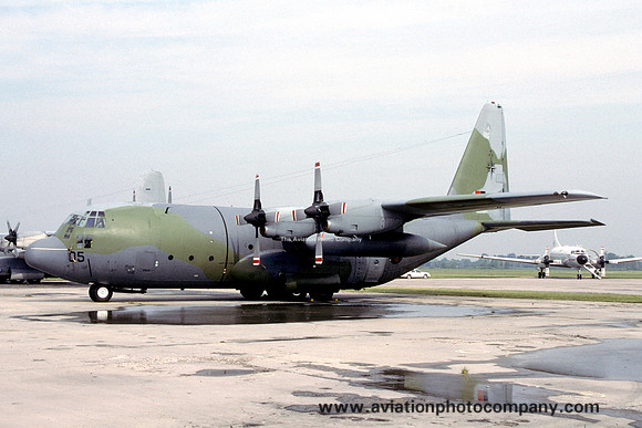 RNZAF 40 Squadron Lockheed C-130H Hercules NZ7005 (1994)