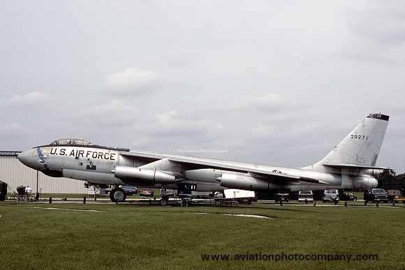 USAF Boeing B-47E Stratojet 52-0271 displayed at Grissom AFB (1991)