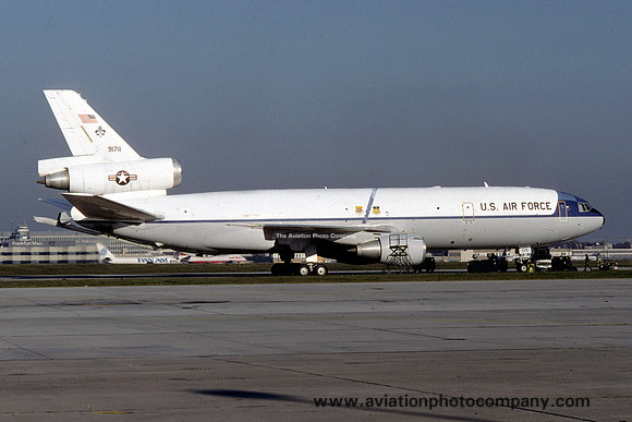 USAF 2 BW McDonnell Douglas KC-10A Extender 79-1711 at Rhein Main AB (1988)