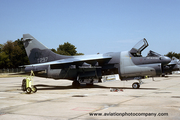 USAF Oklahome ANG 125 TFS LTV A-7D Corsair 71-0297/OK (1991)