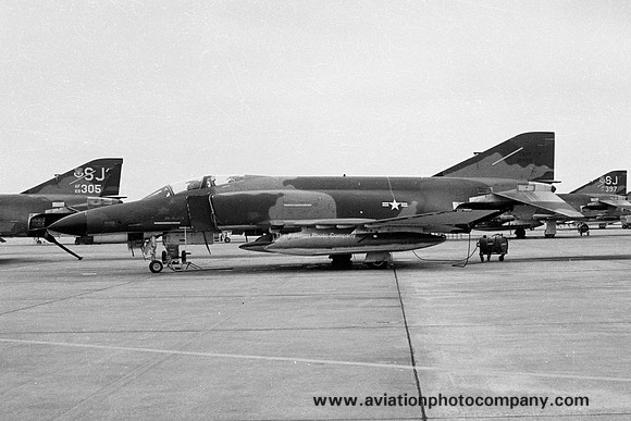USAF McDonnell F-4E Phantom 72-1494 (1974)