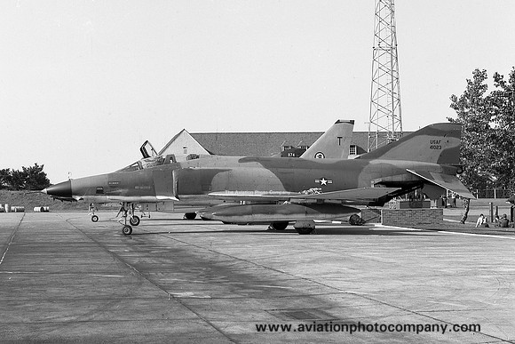 USAF 10 TRW McDonnell RF-4C Phantom 64-1023 (1969)