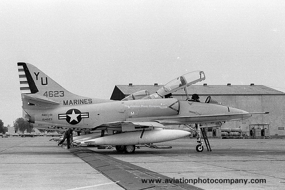 US Marines H&MS-13 Douglas TA-4F Skyhawk 154623/YU-1 (1973)