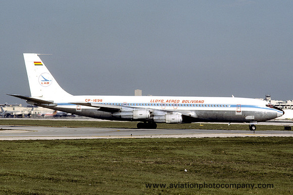 LAB Lloyd Aereo Boliviano Boeing 707-323C CP-1698 (1986)