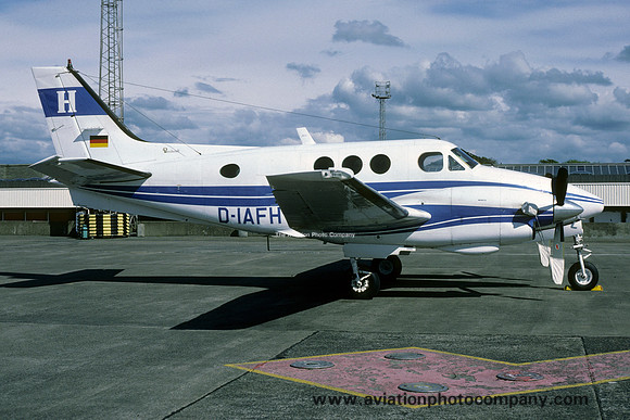 Beech C90 King Air D-IAFH at Prestwick (1987)