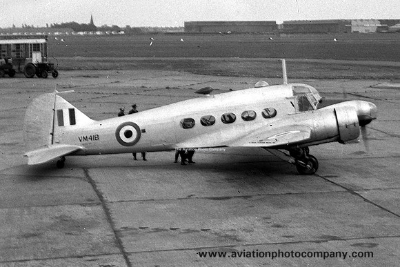 RAF 1 FTS Avro Anson T.20 VM418 (1953)