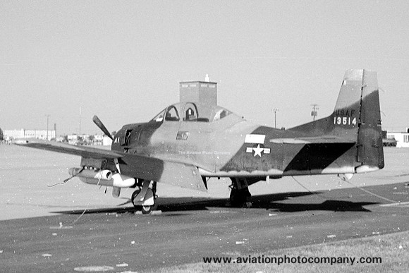 USAF Weapons Center North American T-28D Trojan 51-3514