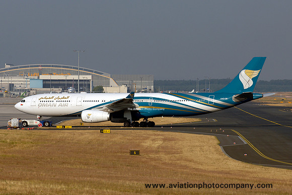 Oman Air Airbus A330-200 A40-DB at Frankfurt (2013)