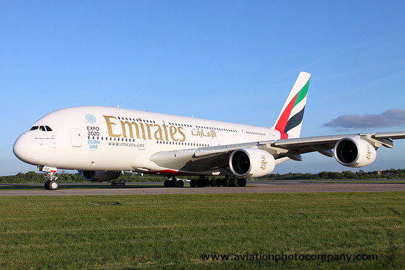 Emirates Airbus A380-800 A6-EOS at Manchester IAP (2016)