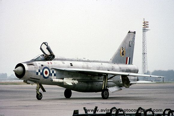 RAF 19 Squadron English Electric Lightning F.2A XN790/L (1972)