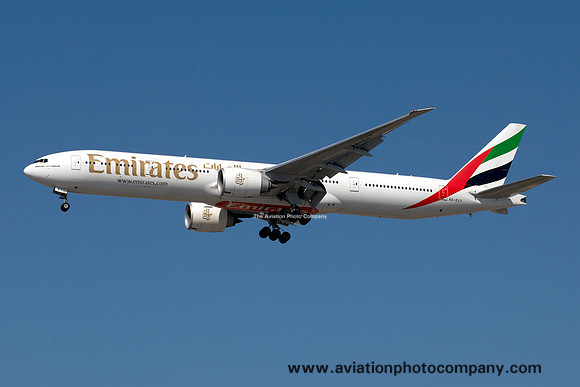 Emirates Boeing 777-300ER A6-ECT at Los Angeles IAP (2013)