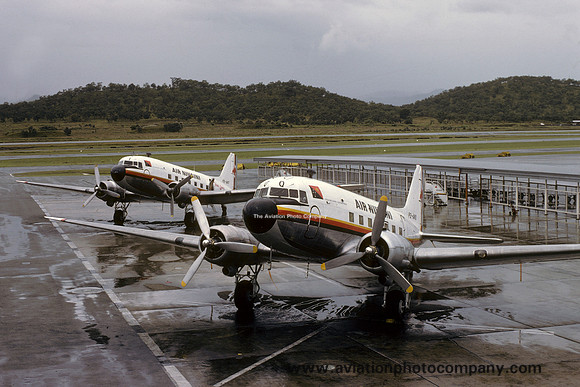 Air Niugini Douglas C-47B-20-DK P2-ANQ (1976)