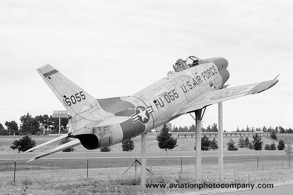 USAF North American F-86L 51-6055 displayed at Albany (1972)