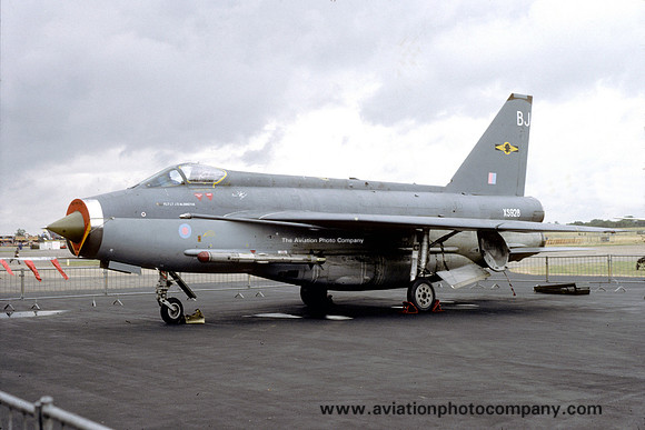 RAF 111 Squadron English Electric Lightning F.6 XS928/BJ (1983)