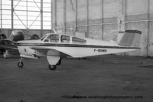 Beech V35-TC Bonanza F-BNMN