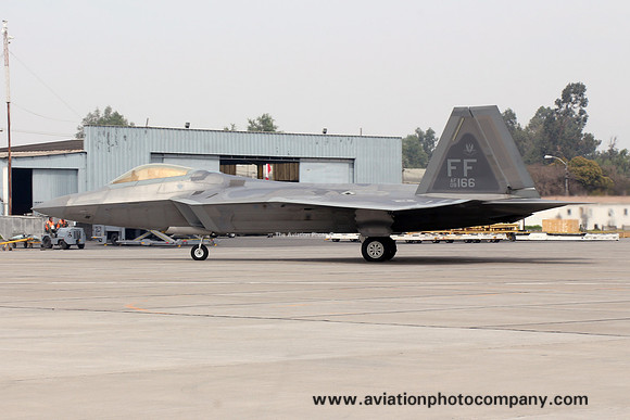 USAF 1 FW Lockheed F-22A Raptor 08-4166/FF at FIDAE (2016)