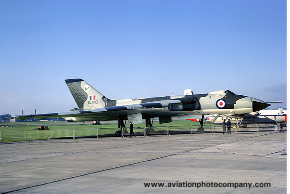 RAF 27 Squadron Avro Vulcan B.2 XL443 (1971)