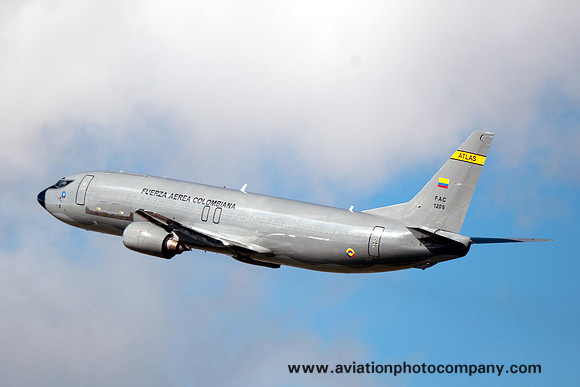 Colombian Air Force CATAM Boeing 737-400F FAC1208 at Bogota IAP (2013)
