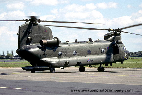 RAF Vertol Chinook HC.2 ZA675/AE (2009)