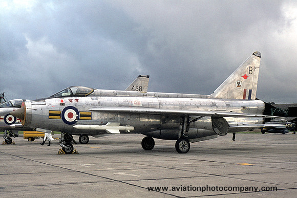 RAF Wattisham TFF English Electric Lightning F.1 XM144/B (1968)