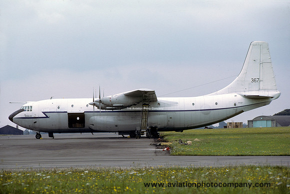 RAF Short Belfast C.1 XR367 at Kemble (1978)