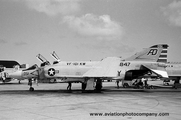 US Navy VF-101KW McDonnell F-4J Phantom 155847/AD-051