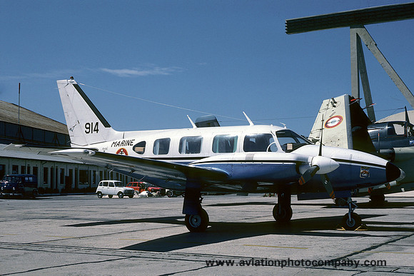 French Navy 3S Piper PA-31 Navajo 914 (1980)