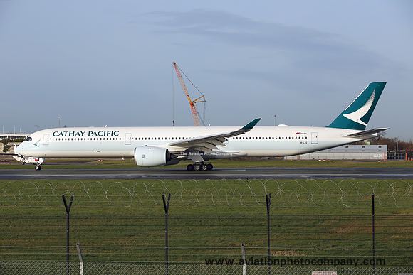 Cathay Pacific Airbus A350-1041 B-LXE at Manchester (2019)