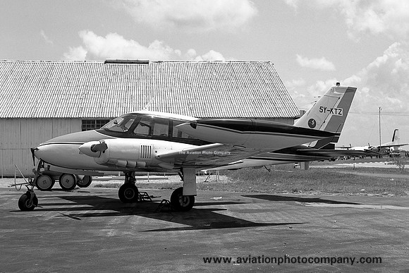 Cessna 320 5Y-KTZ (1966)
