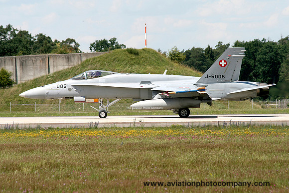 Swiss Air Force McDonnell Douglas F/A-18C Hornet J-5005 (2007)