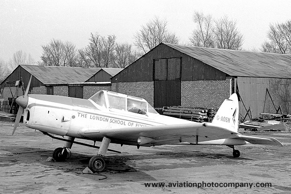 The London School of Flying DHC-1 Chipmunk G-AOSN (1965)