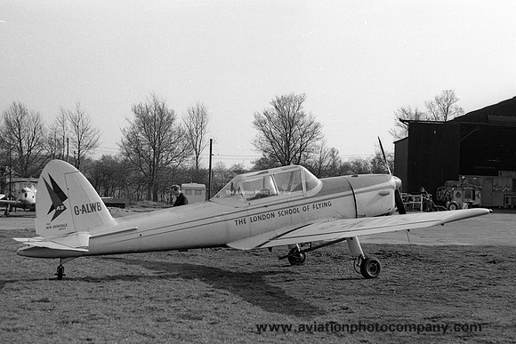 The London School of Flying DHC-1 Chipmunk G-ALWB (1965)