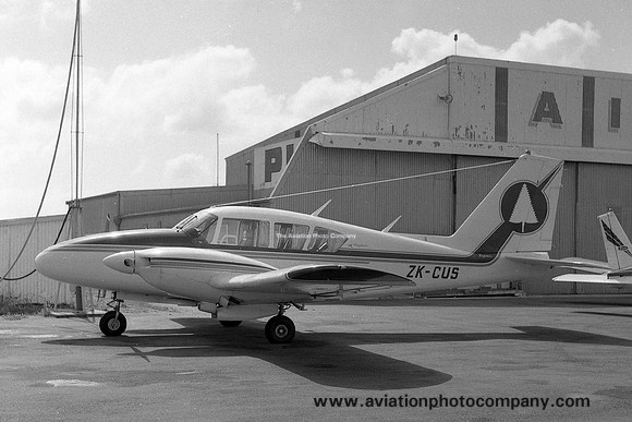 Piper PA-23-250 Aztec D ZK-CUS (1970)